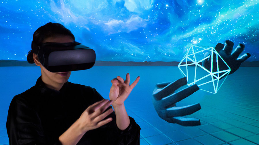 Leap Motion goes mobile